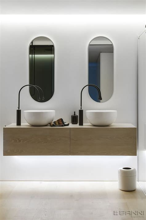 0002 GOCCIA BY GESSI   BANNI | Diseño de baños, Diseño baños pequeños ...