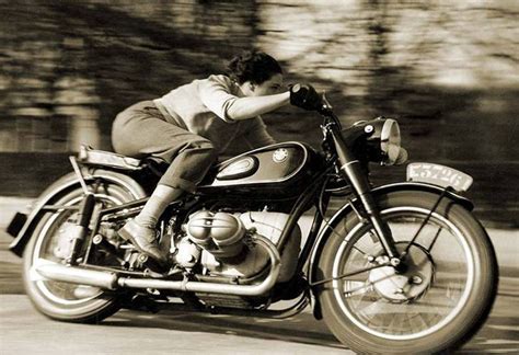 10 Best Motorcycles for Women | Visordown