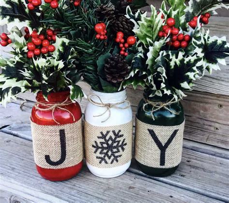 10 Cheap Christmas Decorations You Can Do On A Budget ...