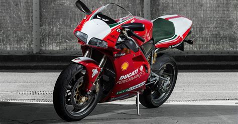 10 Coolest Italian Motorcycles Ever Made | HotCars