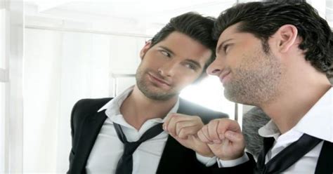 10 cosas que piensa un narcisista y sus características