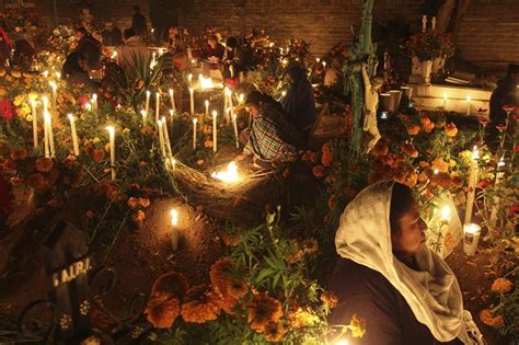 10 fotos que resumen la fiesta del  Día de los Muertos