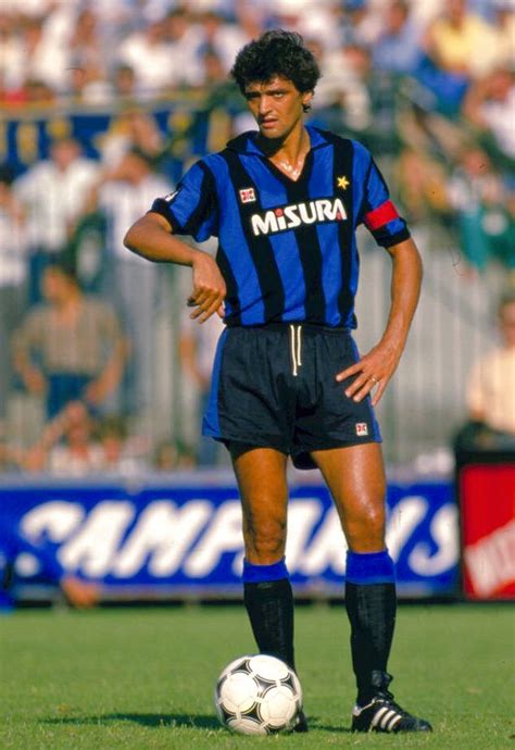 10 Greatest Inter Milan Players of All Time | FootballTalk.org