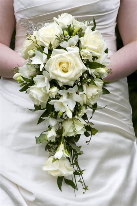 10 ideas para ramos de novia en tonos blancos   Hogarmania