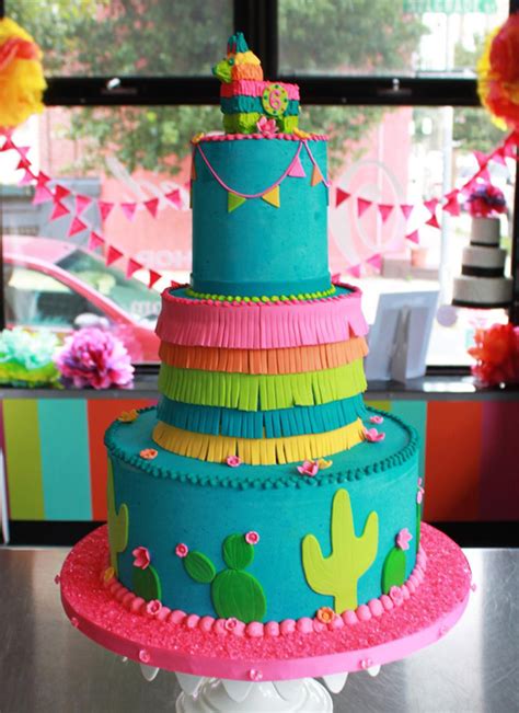 10 Of The Most Lovely Fiesta Cakes!   B. Lovely Events