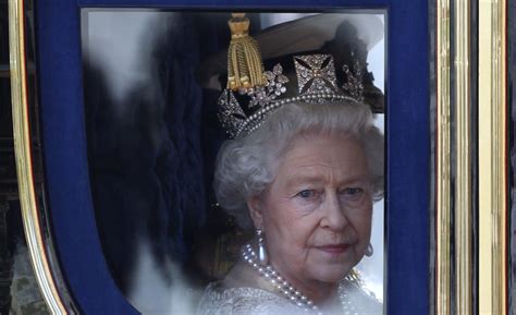 10 quotes on faith from Queen Elizabeth II | Christian ...