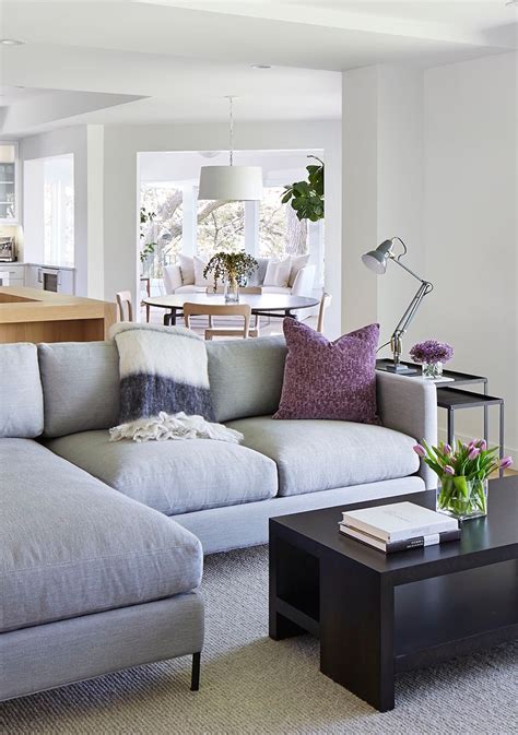 10 Rules to Keep in Mind When Decorating a Living Room ...