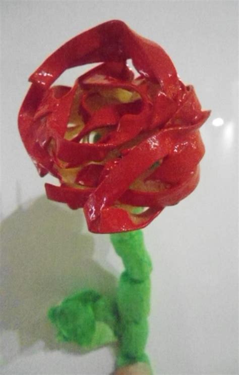 1000+ images about Sant Jordi: Roses on Pinterest | Celery ...