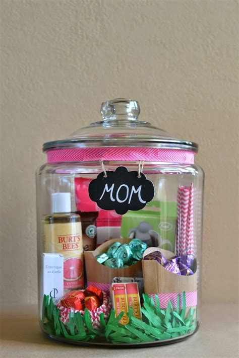 11 DIY Mason Jar Gifts You Can Make In Time For Mother’s Day