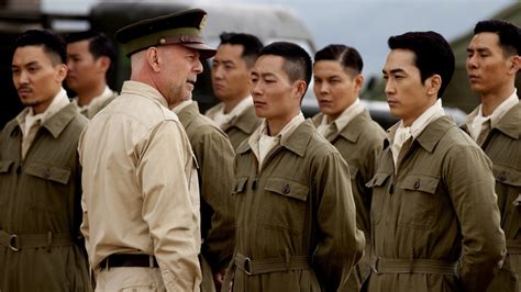 13 mejores películas militares en Hulu ahora mismo   Curionautas