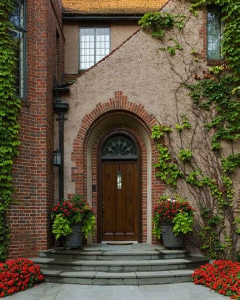 15 fabulosos diseños de puertas de entrada a casas