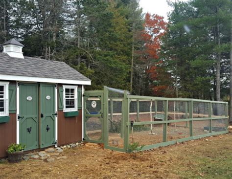 15 Ideas for Chicken Coop Run Plans : Awesome Detailed List