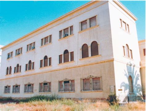 17.  Parte posterior del Museo de Almería  edificio ...