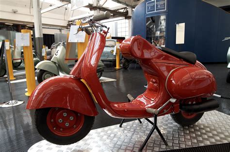 1947. The #Vespa 98 #Corsa was built with the specific objective of ...