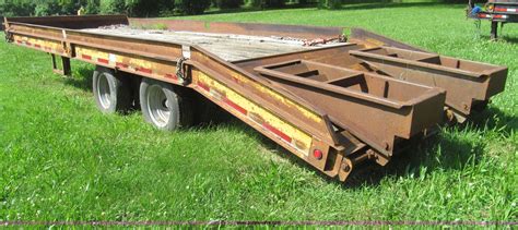 1990 Contrail D24 equipment trailer in Sugar Creek, MO ...