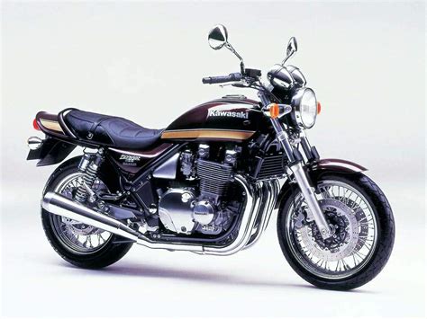 1997 Kawasaki Zephyr 750 Moto.ZombDrive.COM