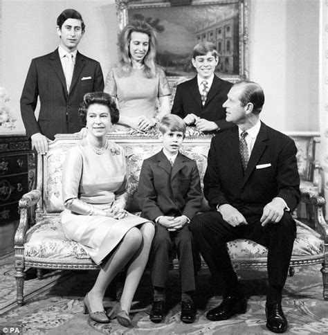 20/11/72 of Queen Elizabeth II and Duke of Edinburgh ...