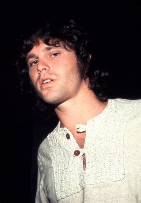 20 Amazing Color Portrait Photos of Jim Morrison From the Late 1960s ...