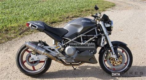 2001 Ducati Monster 600   Moto.ZombDrive.COM