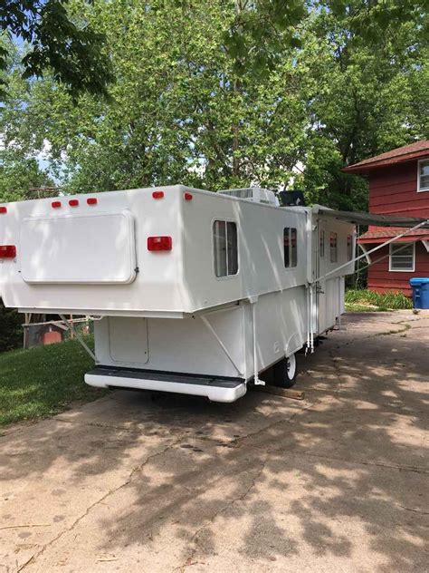 2005 Used Trailmanor 2720SD Pop Up Camper in Missouri MO