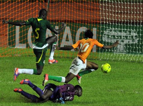 2012 African Cup of Nations: Equatorial Guinea Vs Senegal ...