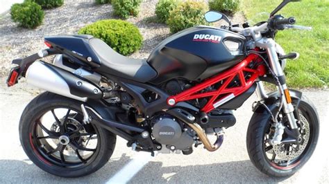 2012 Ducati Monster 796   Moto.ZombDrive.COM