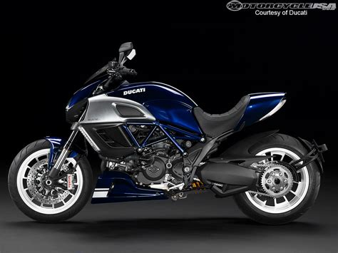 2013 Ducati Sportbike Models Photos   Motorcycle USA