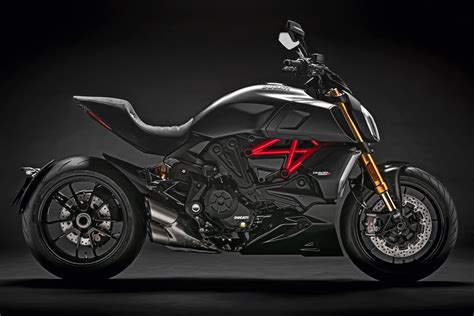 2019 Ducati Diavel 1260 First Look  11 Fast Facts