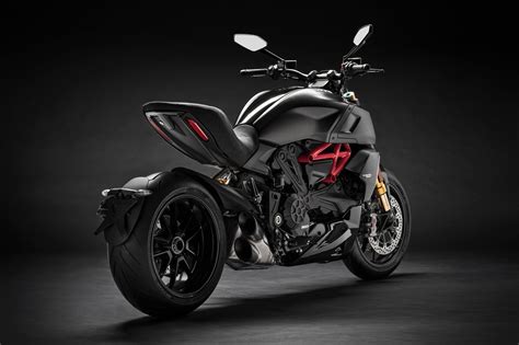 2019 Ducati Diavel 1260 First Look   Motorcycle.com
