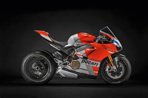 2020 Ducati Panigale V4S Corse Guide • Total Motorcycle