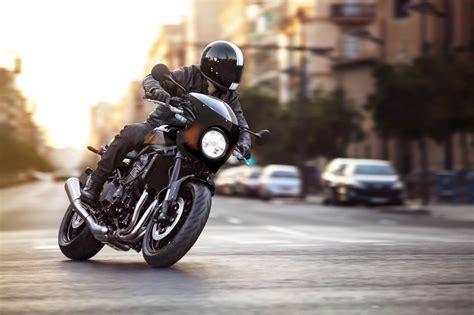 2021 Z900RS CAFE Motorcycle | Canadian Kawasaki Motors Inc.