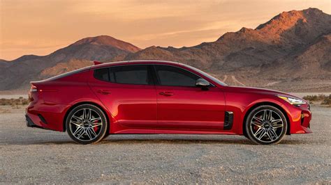 2022 Kia Stinger Debuted With A V6 Turbocharged 368 HP Engine