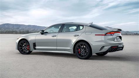 2022 Kia Stinger Debuted With A V6 Turbocharged 368 HP Engine