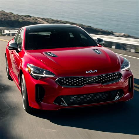 2022 Kia Stinger Debuts with New 300 Horsepower 4 Cylinder, V6 with New ...