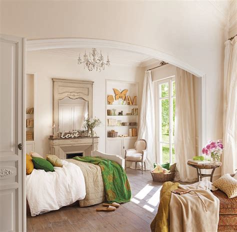 21 Charming & Comfortable Bedroom Interior Design