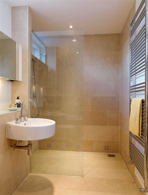 21 Simply Amazing Small Bathroom Designs