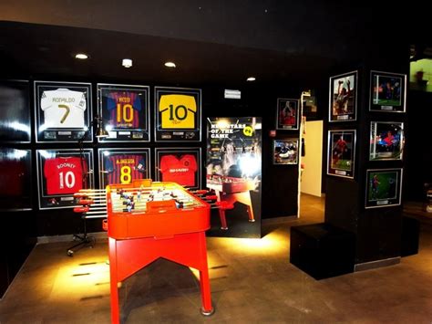 22 best Tienda Futbolmania Barcelona images on Pinterest ...
