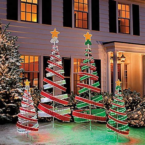 25 Top outdoor Christmas decorations on Pinterest   Easyday