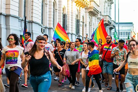 28 de junio: Día Internacional del Orgullo LGBT+   Educ.ar