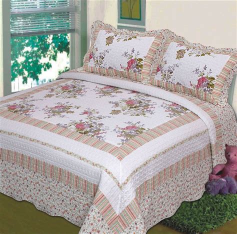 3 pc bedspread quilt off white floral print Full/Queen ...