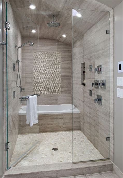 30 Diseños de baños con jacuzzi   Como Organizar la Casa