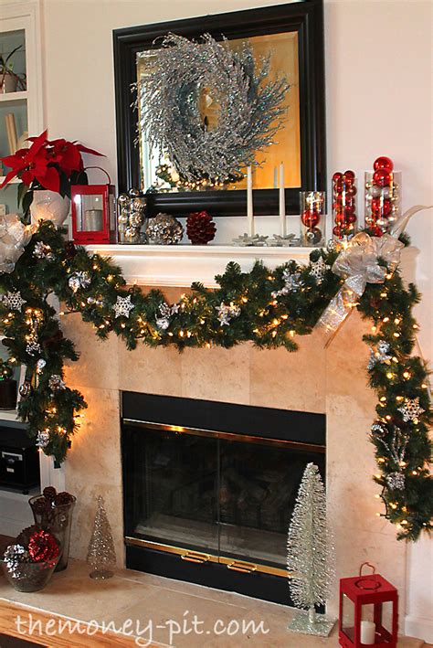 30 Great Ideas for Fireplace Christmas Decorations