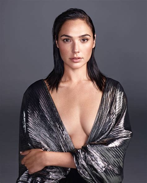 32 Sizzling Gal Gadot Lingerie Pictures That Will Drive ...