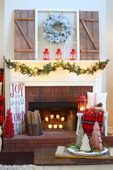 35 Christmas Mantel Decorations   Ideas for Holiday ...