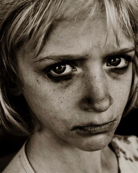 40 Sad Face Photos | Incredible Snaps