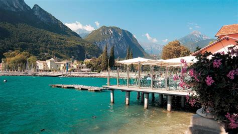 5 Reasons to visit Lake Garda in October