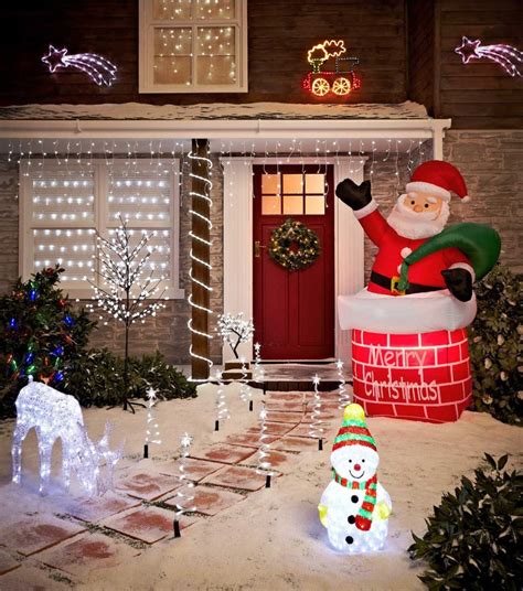 50 Best Outdoor Christmas Decorations for 2017