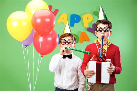 7 Frugal Kids Birthday Party Ideas & Games