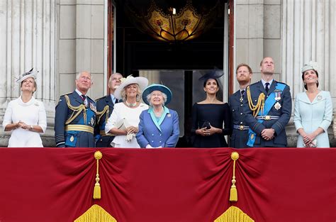 7 Royal Family Moments That Prove They re Also Humans