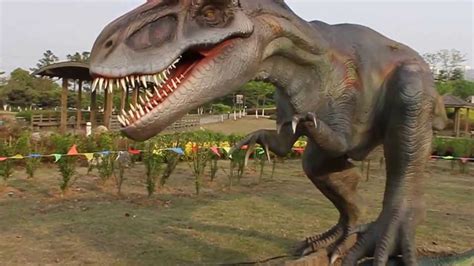 8 metros realismo dinosaurio alosaurio animatronic   YouTube
